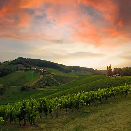 An Der Lage - Exklusives Mit Toskana Flair