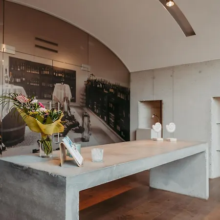 An Der Lage - Exklusives Mit Toskana Flair Obegg